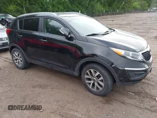 2015 Kia Sportage LX z VIN KNDPB3AC3F7793765, wystawiony jako IAAI lot #42337005 z przebiegiem 53 250 mil mil oraz . Historia ofert i sprzedaży dostępna na DreamBid. Obrazek 1.