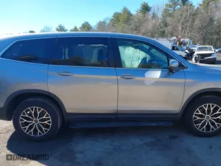 2016 Honda Pilot EX-L with VIN 5FNYF6H72GB097557, listed as a IAAI auction lot 41628145 with 155,151 mi miles. Bid and sale history available at carsss.com. Image 13.