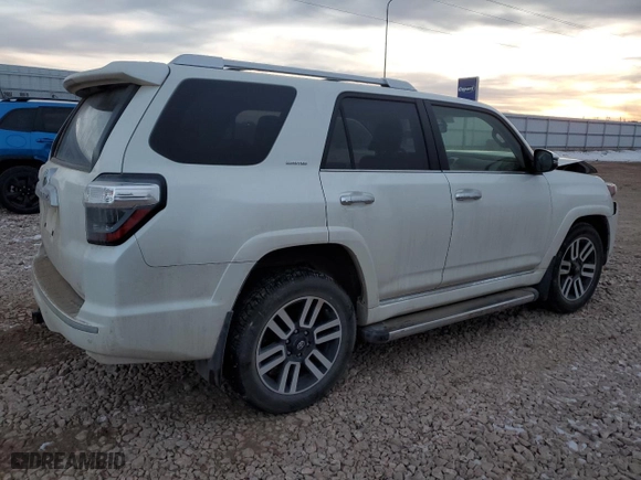 2018 Toyota 4Runner SR5 with VIN JTEBU5JR4J5602536, listed as a Copart auction lot 43497605 with 104,042 mi miles and Salvage Title. Bid and sale history available at carsss.com. Image 3.