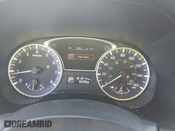 2015 Infiniti QX60 with VIN 5N1AL0MM0FC546745, listed as a IAAI auction lot 42097316 with 181,814 mi miles. Bid and sale history available at carsss.com. Image 15.