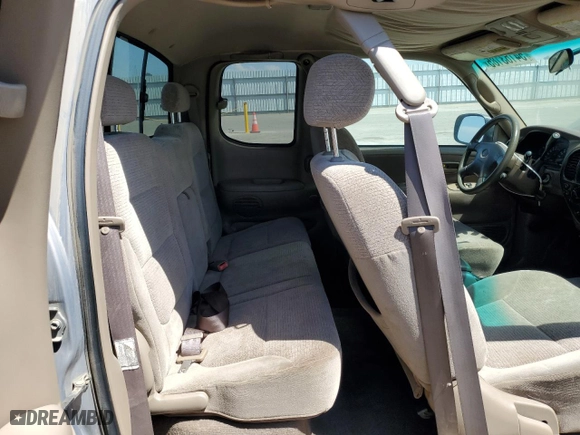 2001 Toyota Tundra Ltd with VIN 5TBBT481X1S165114, listed as a Copart auction lot 54163185 with 234,233 mi miles and Clean Title. Bid and sale history available at carsss.com. Image 10.