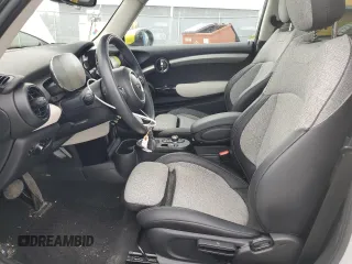 2020 MINI Hardtop Cooper SE with VIN WMWXP3C08L2M32462, listed as a Copart auction lot 88352115 with 19,390 mi miles and Clean Title. Bid and sale history available at DreamBid. Image 7.