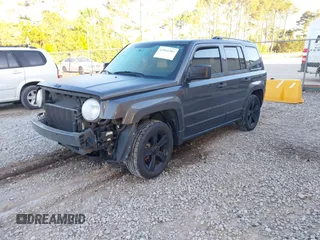2015 Jeep Patriot Sport z VIN 1C4NJPBA4FD192171, wystawiony jako IAAI lot #42041383 z przebiegiem 137 105 mil mil oraz . Historia ofert i sprzedaży dostępna na DreamBid. Obrazek 2.