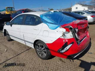 2022 Nissan Versa SV z VIN 3N1CN8EV0NL839211, wystawiony jako IAAI lot #41362397 z przebiegiem 7 670 mil mil oraz . Historia ofert i sprzedaży dostępna na DreamBid. Obrazek 3.
