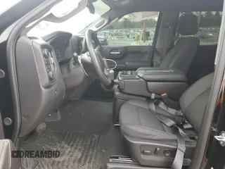 2024 Chevrolet Silverado 1500 Custom Trail Boss with VIN 3GCUDCE83RG218772, listed as a Copart auction lot 44648145 with 8,672 mi miles and Salvage Title. Bid and sale history available at carsss.com. Image 7.