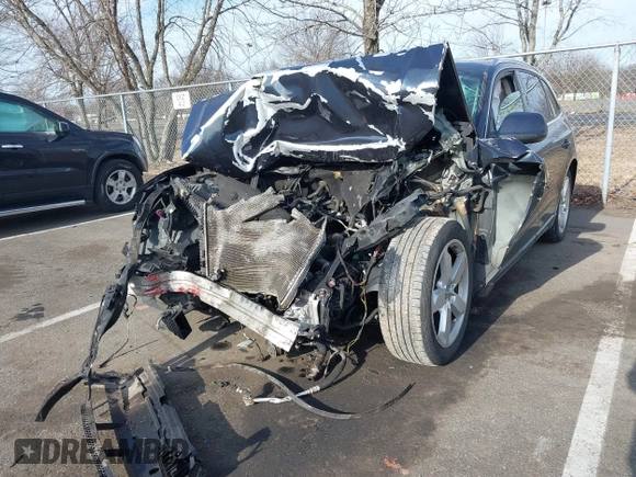 2012 Audi Q5 2.0T Premium Plus with VIN WA1LFAFP3CA018975, listed as a IAAI auction lot 41645580 with 1 mi miles. Bid and sale history available at carsss.com. Image 17.