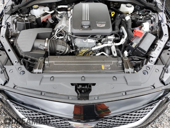 2024 Cadillac CT5 Luxury with VIN 1G6DM5RK1R0106920, listed as a Copart auction lot 74776684 with 5,501 mi miles and Salvage title. Bid and sale history available at DreamBid. Image 8.