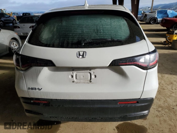 2024 Honda HR-V LX with VIN 3CZRZ1H30RM731730, listed as a Copart auction lot 48084425 with 10,657 mi miles and Salvage Title. Bid and sale history available at carsss.com. Image 6.
