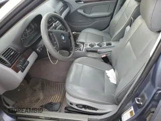 2005 BMW 3 Series 330xi with VIN WBAEW53455PN40181, listed as a Copart auction lot 77047263 with 111,000 mi miles and Salvage Title. Bid and sale history available at DreamBid. Image 7.