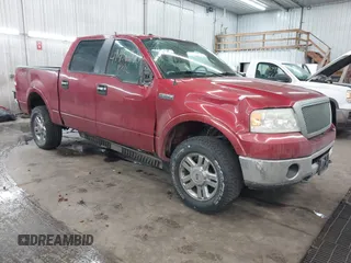 2008 Ford F-150 XLT with VIN 1FTPW14V28FA71170, listed as a IAAI auction lot 41456540 with 157,281 mi miles. Bid and sale history available at carsss.com. Image 1.