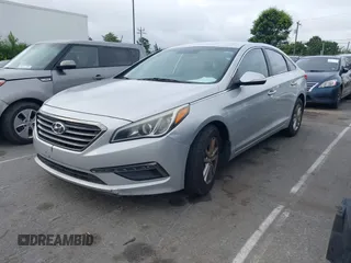 2016 Hyundai Sonata Eco z VIN 5NPE24AA6GH264853, wystawiony jako IAAI lot #42474075 z przebiegiem 169 571 mil mil oraz . Historia ofert i sprzedaży dostępna na DreamBid. Obrazek 2.