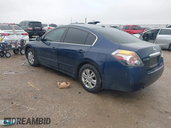2012 Nissan Altima S z VIN 1N4AL2AP7CC156709, wystawiony jako IAAI lot #41558118 z przebiegiem 118 307 mil mil oraz . Historia ofert i sprzedaży dostępna na DreamBid. Obrazek 3.