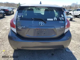 2015 Toyota Prius c One with VIN JTDKDTB3XF1100146, listed as a Copart auction lot 53037915 with 112,806 mi miles and Clean Title. Bid and sale history available at carsss.com. Image 6.