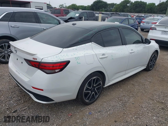 2024 Nissan Sentra SR with VIN 3N1AB8DVXRY378822, listed as a IAAI auction lot 42279641 with 8,042 mi miles and . Bid and sale history available at DreamBid. Image 4.