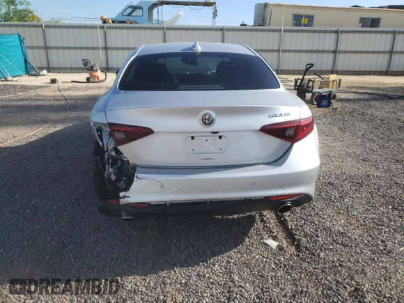 2017 Alfa Romeo Giulia Ti with VIN ZARFAECN6H7550369, listed as a Copart auction lot 37557893 with 14,876 mi miles. Bid and sale history available at carsss.com. Image 6.