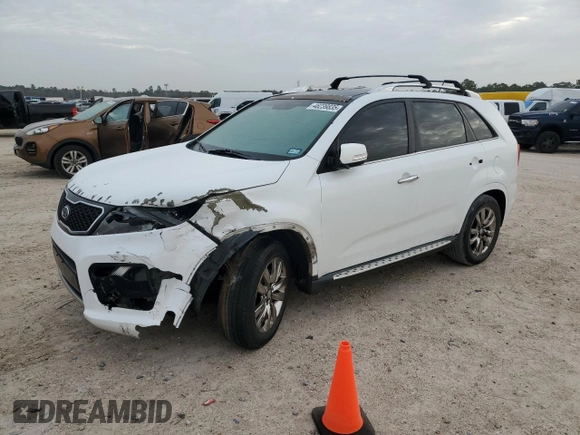 2012 Kia Sorento SX with VIN 5XYKW4A21CG303835, listed as a Copart auction lot 48239835 with 335,934 mi miles and Salvage Title. Bid and sale history available at carsss.com. Image 1.