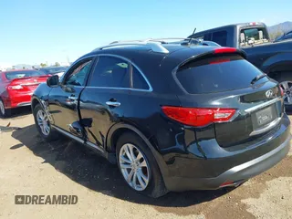 2010 Infiniti FX35 with VIN JN8AS1MU1AM800886, listed as a IAAI auction lot 41511299 with 151,381 mi miles. Bid and sale history available at carsss.com. Image 6.