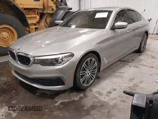 2019 BMW 5 Series 540i xDrive with VIN WBAJE7C58KWW24695, listed as a IAAI auction lot 41346095 with 65,374 mi miles and . Bid and sale history available at carsss.com. Image 17.