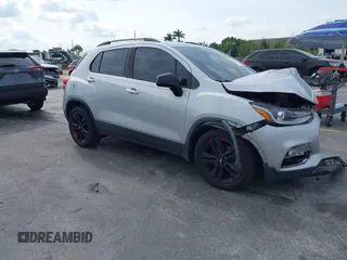 2019 Chevrolet Trax LT z VIN 3GNCJLSB0KL147992, wystawiony jako IAAI lot #41867717 z przebiegiem 33 183 mil mil oraz . Historia ofert i sprzedaży dostępna na DreamBid. Obrazek 1.