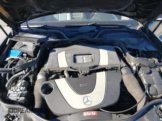 2008 Mercedes-Benz E-Class Luxury 3.5L with VIN WDBUF56X68B184781, listed as a IAAI auction lot 41812271 with 180,567 mi miles. Bid and sale history available at carsss.com. Image 10.