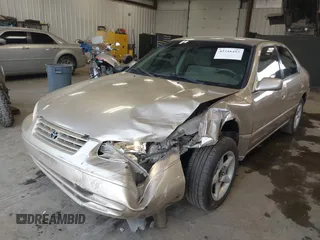 1999 Toyota Camry LE с VIN JT2BG22K7X0351800, выставлен на аукционе IAAI как лот 42216413 с пробегом 216 330 миль миль и . История ставок и продаж доступна на DreamBid. Изображение 2.