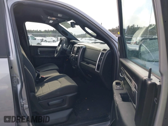 2021 Ram 1500 Classic Warlock with VIN 1C6RR7GG6MS582308, listed as a IAAI auction lot 41358795 with 8,978 mi miles. Bid and sale history available at carsss.com. Image 5.