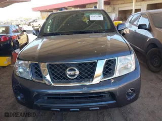 2012 Nissan Pathfinder SV with VIN 5N1AR1NN2CC626622, listed as a IAAI auction lot 41672948 with 135,751 mi miles. Bid and sale history available at carsss.com. Image 6.