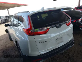 2017 Honda CR-V Touring with VIN 2HKRW1H97HH502128, listed as a IAAI auction lot 41939025 with 111,100 mi miles. Bid and sale history available at carsss.com. Image 3.