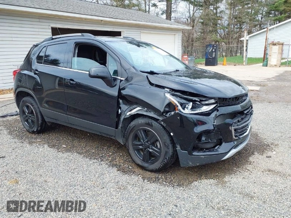 2018 Chevrolet Trax LT with VIN 3GNCJPSB7JL332871, listed as a IAAI auction lot 41946788 with 60,987 mi miles. Bid and sale history available at carsss.com. Image 1.