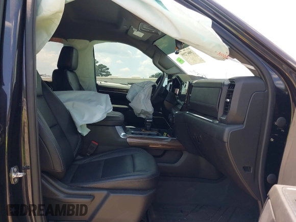 2023 Chevrolet Silverado 1500 LT with VIN 2GCUDDED1P1112779, listed as a IAAI auction lot 39847295 with 13,161 mi miles. Bid and sale history available at carsss.com. Image 5.