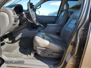 2005 Ford Explorer z VIN 1FMDU63K25ZA18763, wystawiony jako Copart lot #46182505 z przebiegiem 203 894 mil mil oraz Szkoda całkowita • Salvage title. Historia ofert i sprzedaży dostępna na DreamBid. Obrazek 7.