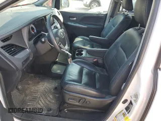 2018 Toyota Sienna SE with VIN 5TDXZ3DC6JS934883, listed as a Copart auction lot 47573264 with 123,524 mi miles and Salvage title. Bid and sale history available at DreamBid. Image 7.