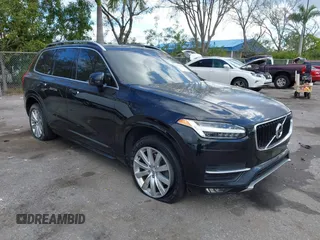 2017 Volvo XC90 Momentum with VIN YV4A22PK7H1110760, listed as a IAAI auction lot 41528500 with 97,610 mi miles. Bid and sale history available at carsss.com. Image 1.