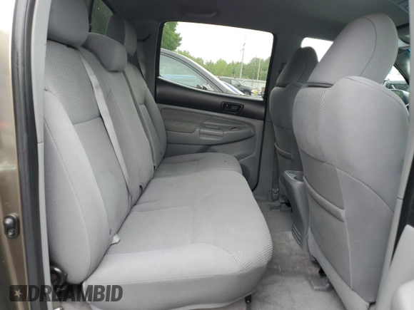 2011 Toyota Tacoma with VIN 3TMLU4EN8BM062971, listed as a Copart auction lot 60919195 with 219,061 mi miles and Clean title. Bid and sale history available at DreamBid. Image 10.