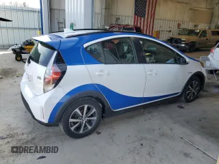 2018 Toyota Prius One with VIN JTDKDTB33J1612680, listed as a Copart auction lot 53525895 with 107,899 mi miles and Clean Title. Bid and sale history available at DreamBid. Image 3.