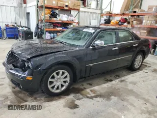 2010 Chrysler 300 with VIN 2C3CA6CT0AH199894, listed as a Copart auction lot 88086835 with 170,060 mi miles and Salvage Title. Bid and sale history available at carsss.com. Image 1.