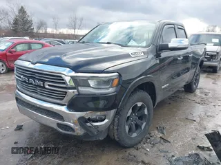 2019 Ram 1500 Laramie with VIN 1C6SRFDT6KN869740, listed as a IAAI auction lot 41563751 with 132,611 mi miles. Bid and sale history available at carsss.com. Image 17.