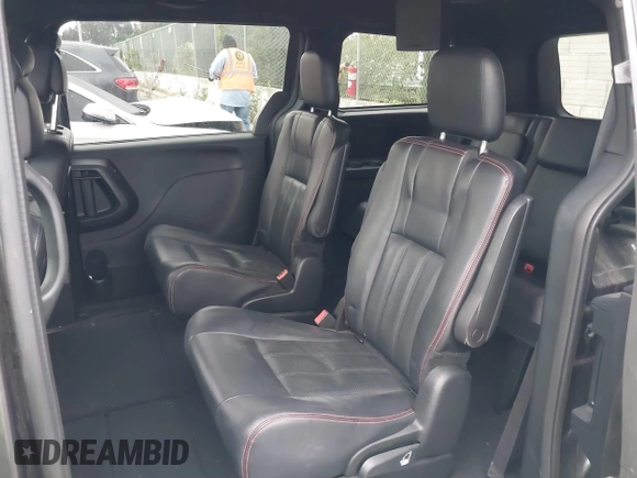 2016 Dodge Grand Caravan R/T with VIN 2C4RDGEG7GR384286, listed as a IAAI auction lot 39235783 with 149,526 mi miles and . Bid and sale history available at DreamBid. Image 8.