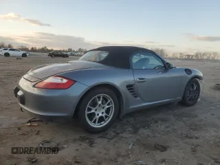 2005 Porsche Boxster с VIN WP0CA298X5U712093, выставлен на аукционе Copart как лот 82109144 с пробегом 138 144 миль миль и Списание • Salvage title. История ставок и продаж доступна на DreamBid. Изображение 3.