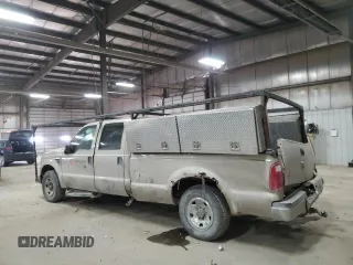2008 Ford F-250 XL with VIN 1FTSW20528ED44586, listed as a Copart auction lot 83559544 with 325,052 mi miles and Salvage title. Bid and sale history available at DreamBid. Image 2.