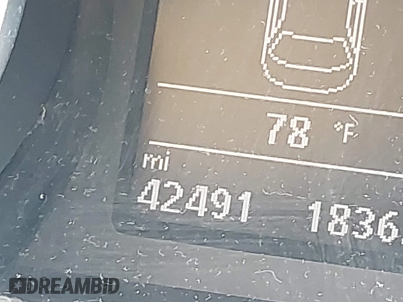 2016 Volkswagen Passat SE z VIN 1VWBS7A35GC047180, wystawiony jako IAAI lot #41650618 z przebiegiem 42 491 mil mil oraz . Historia ofert i sprzedaży dostępna na DreamBid. Obrazek 15.