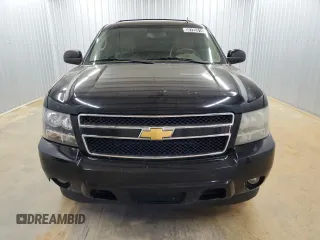 2013 Chevrolet Suburban LT with VIN 1GNSCJE05DR118147, listed as a Copart auction lot 50726315 with 168,518 mi miles and Clean Title. Bid and sale history available at carsss.com. Image 5.