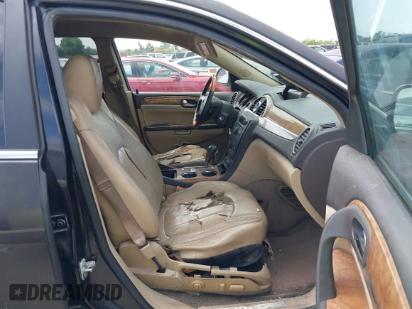 2012 Buick Enclave Leather with VIN 5GAKVCED2CJ337678, listed as a IAAI auction lot 42035939 with 195,260 mi miles. Bid and sale history available at carsss.com. Image 5.