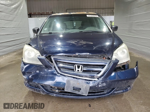 2005 Honda Odyssey LX with VIN 5FNRL38295B085368, listed as a Copart auction lot 47393075 with 250,011 mi miles and Salvage Title. Bid and sale history available at carsss.com. Image 5.