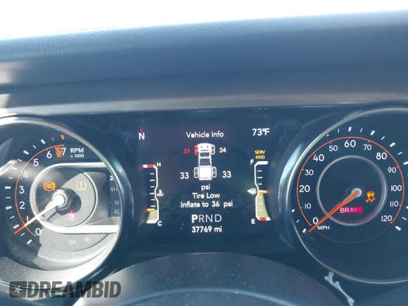 2021 Jeep Gladiator Overland z VIN 1C6HJTFG3ML552660, wystawiony jako IAAI lot #41636232 z przebiegiem 37 769 mil mil oraz . Historia ofert i sprzedaży dostępna na DreamBid. Obrazek 7.