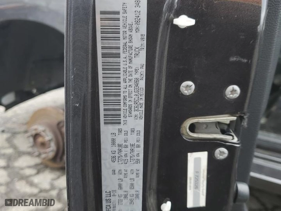2018 Ram 2500 Tradesman with VIN 3C6UR5CL0JG334060, listed as a Copart auction lot 85718394 with 0 mi miles and Salvage Title. Bid and sale history available at carsss.com. Image 12.