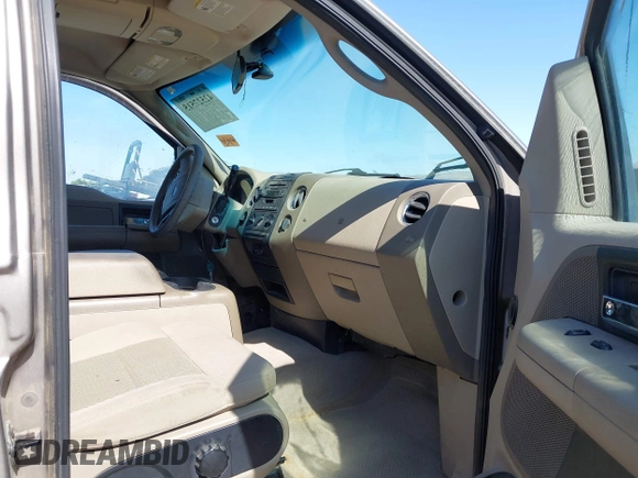 2004 Ford F-150 XLT with VIN 1FTPW12504KD85839, listed as a IAAI auction lot 42527515 with 231,444 mi miles and . Bid and sale history available at DreamBid. Image 5.