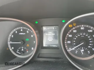 2017 Hyundai Santa Fe 2.4L с VIN 5NMZU3LB6HH017424, выставлен на аукционе Copart как лот 59418475 с пробегом 117 262 миль миль и Списание • Salvage title. История ставок и продаж доступна на DreamBid. Изображение 9.