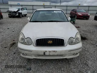 2004 Hyundai Sonata GLS with VIN KMHWF35H44A014911, listed as a Copart auction lot 47846795 with 129,920 mi miles and Salvage Title. Bid and sale history available at DreamBid. Image 5.