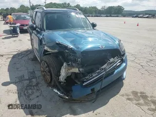 2018 MINI Countryman Cooper with VIN WMZYS7C36J3E08906, listed as a Copart auction lot 56538115 with 129,473 mi miles and Salvage title. Bid and sale history available at DreamBid. Image 13.